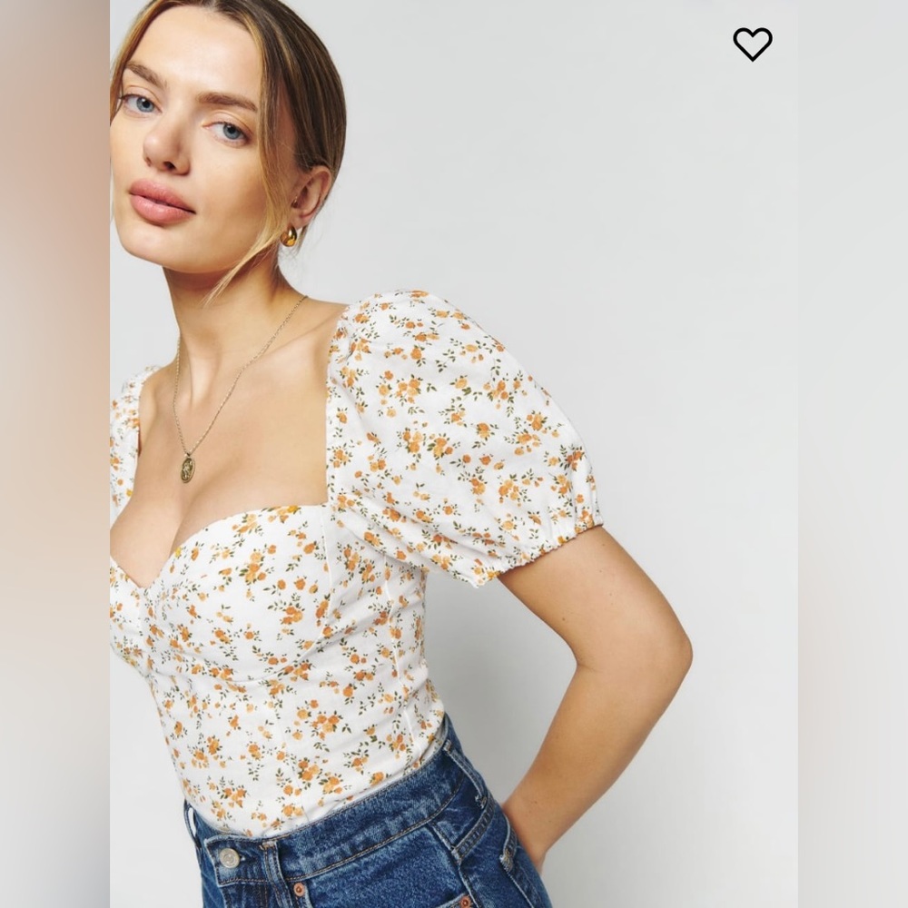 White Floral Puff-Sleeve Sweetheart Top